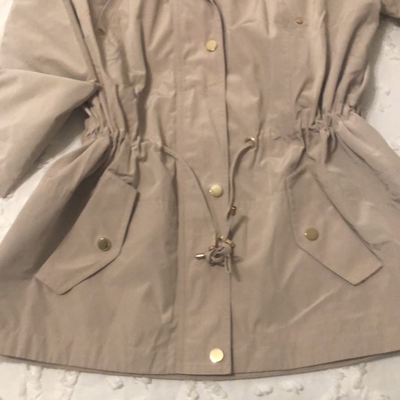 Rain jacket - charter Club size medium Nwt - Picture 4 of 4